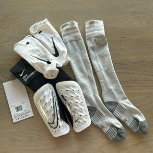 Nike Shin Guards Mercurial Lite